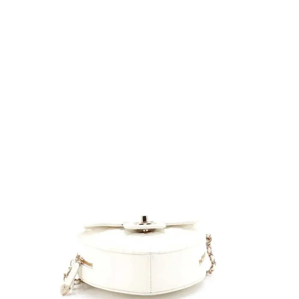Chanel Cc In Love Heart Bag Quilted #256638C49B - Picture 4 of 6